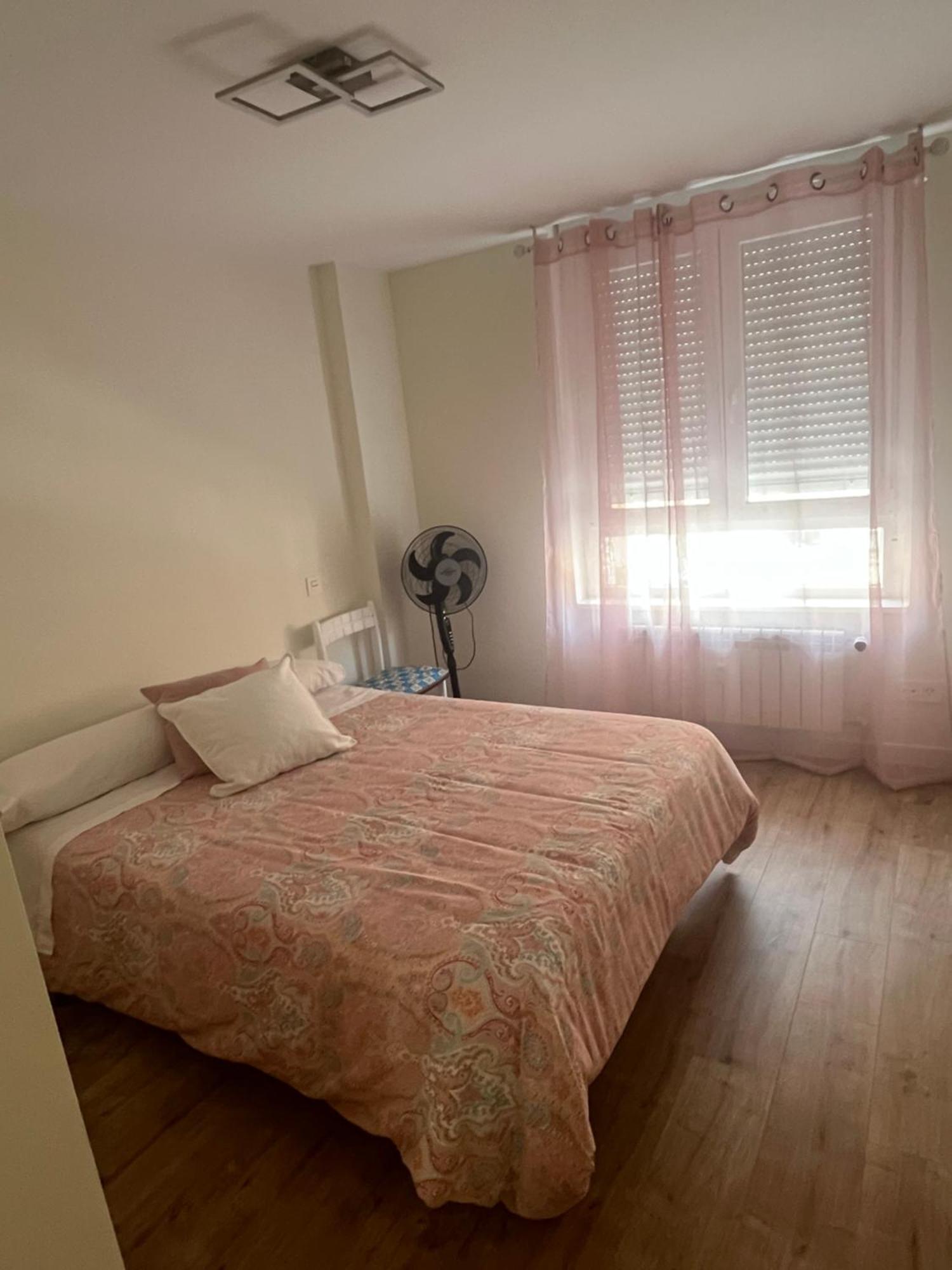 Apartamento Vacacional Burgo Zewnętrze zdjęcie